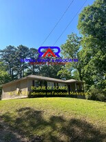 2628 2nd St NW in Center Point, AL - Building Photo