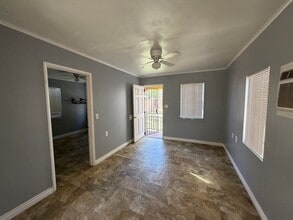 415 Arvin St in Bakersfield, CA - Building Photo - Building Photo