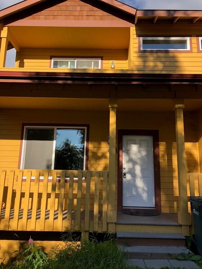4311 Hayes St in Anchorage, AK - Building Photo - Building Photo