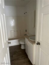 5013 N Obispo Cir in La Belle, FL - Building Photo - Building Photo