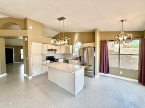 2218 E Desert Trumpet Rd in Phoenix, AZ - Building Photo - Building Photo