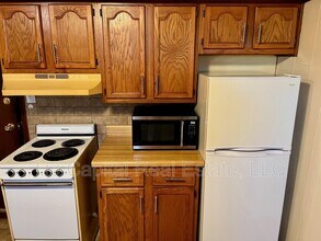 117 N Shamrock St in East Alton, IL - Building Photo - Building Photo
