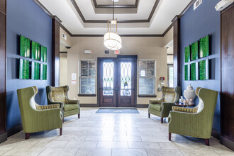 Vine + Vail in Grapevine, TX - Foto de edificio - Interior Photo