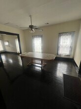 406 E 1st St in Newton, KS - Building Photo - Building Photo