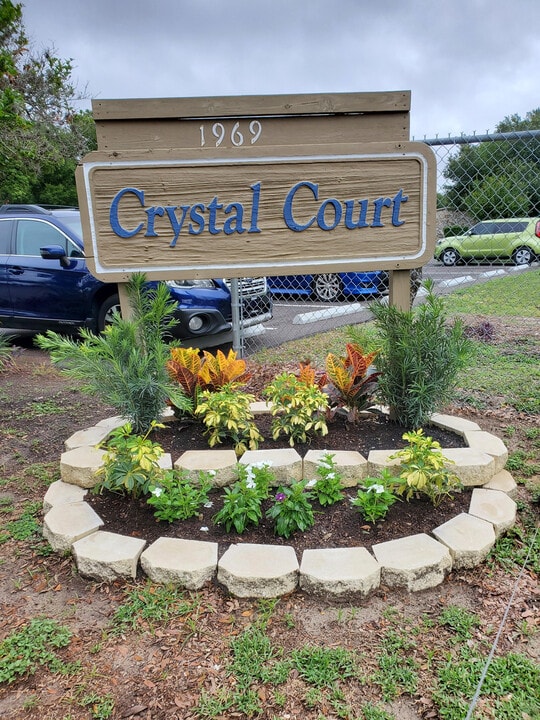 Crystal Court Apartments in Lakeland, FL - Foto de edificio