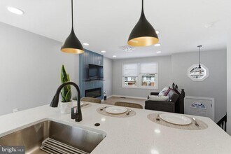 7872 Bastille Pl in Severn, MD - Building Photo - Building Photo