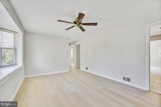5031 Laguna Rd in College Park, MD - Building Photo - Building Photo