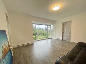 3770 Carson Ct in Burnaby, BC - Building Photo - Building Photo