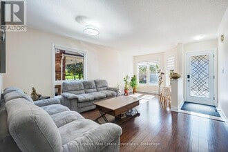 15 Virtues Ave in Brampton, ON - Building Photo - Building Photo