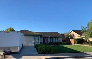 512 Amber Ln in Santa Maria, CA - Building Photo