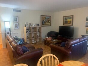 9255 SW 125th Ave-Unit -408R in Miami, FL - Building Photo - Building Photo