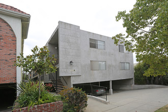 1143 10th St in Santa Monica, CA - Building Photo - Primary Photo