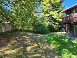 2550 Chamberlain Rd in Fairlawn, OH - Building Photo - Building Photo