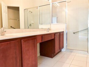 26954 Juniper Bay Dr in Wesley Chapel, FL - Building Photo - Building Photo