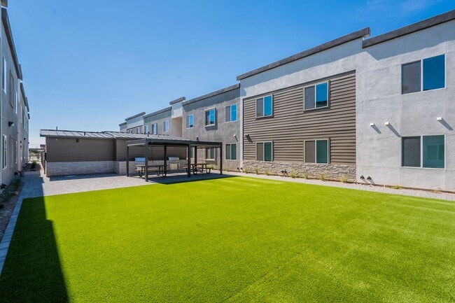 The Flats at 45th Ave