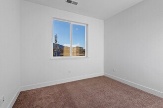 7504 Rambling Rdg Rd in Reno, NV - Building Photo - Building Photo