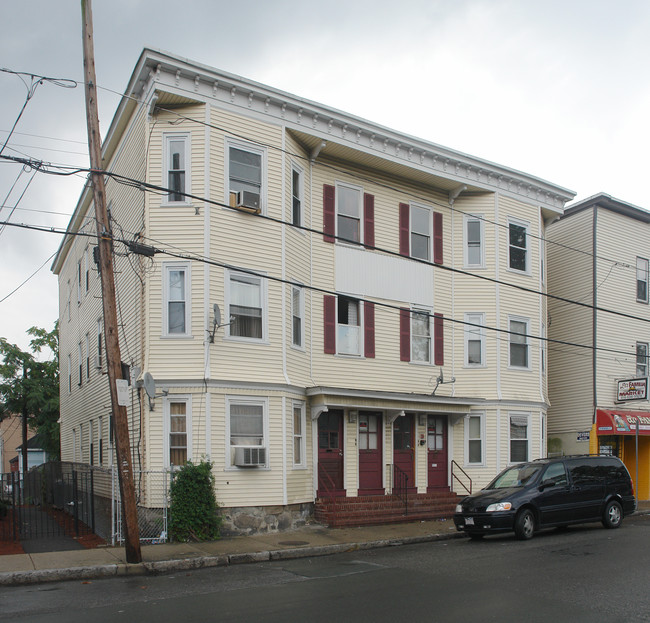 99 Newbury St in Lawrence, MA - Foto de edificio - Building Photo