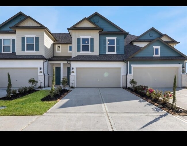 property at 5617 Evanston Ln