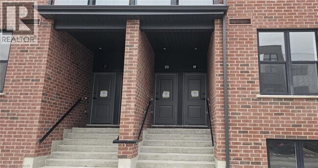 31 Mill St in Kitchener, ON - Building Photo - Building Photo