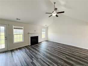 135 Whitetail Ct in Raeford, NC - Building Photo - Building Photo