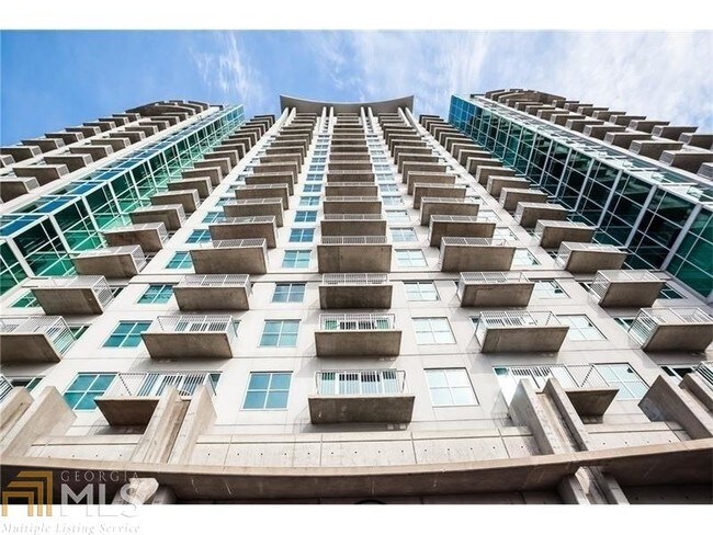 250 Pharr Rd NE-Unit -810 in Atlanta, GA - Building Photo - Building Photo