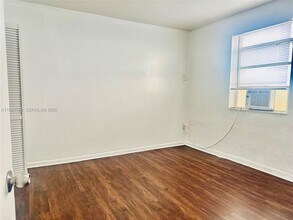 1801 NW 2nd Ct in Miami, FL - Building Photo - Building Photo