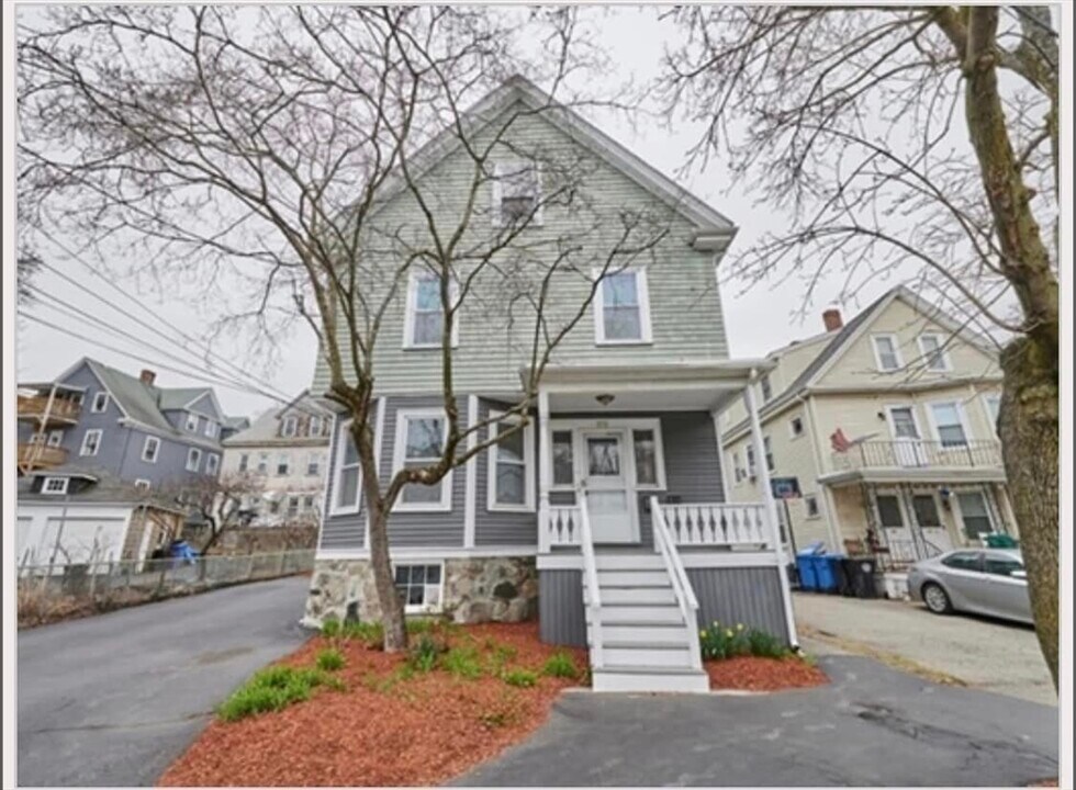 28 Grove in Belmont, MA - Building Photo