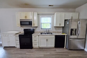 1406 W Club Blvd in Durham, NC - Building Photo - Building Photo