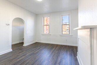 522 E Warrington Ave in Pittsburgh, PA - Building Photo - Building Photo