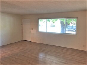 1826 Lima Dr in San Luis Obispo, CA - Building Photo - Building Photo