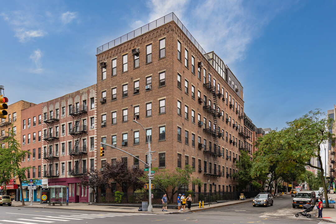 The Piano Factory in New York, NY - Foto de edificio