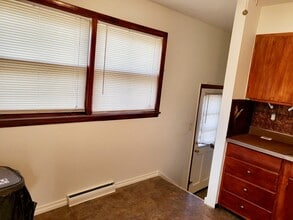 15041 Cottage Grove Ave in Dolton, IL - Building Photo - Building Photo