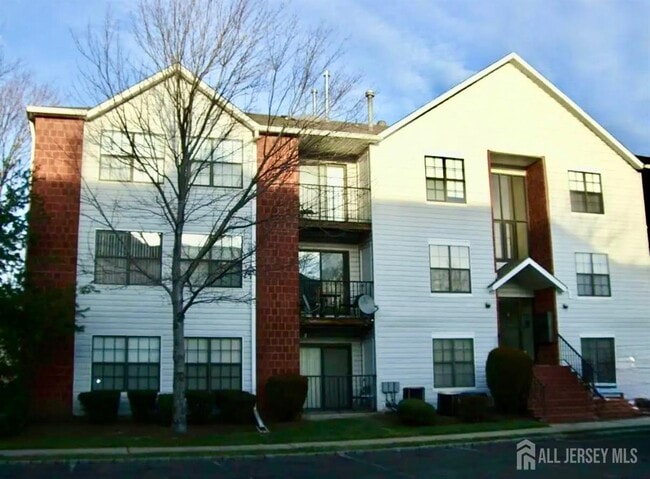 92 Keystone Ct