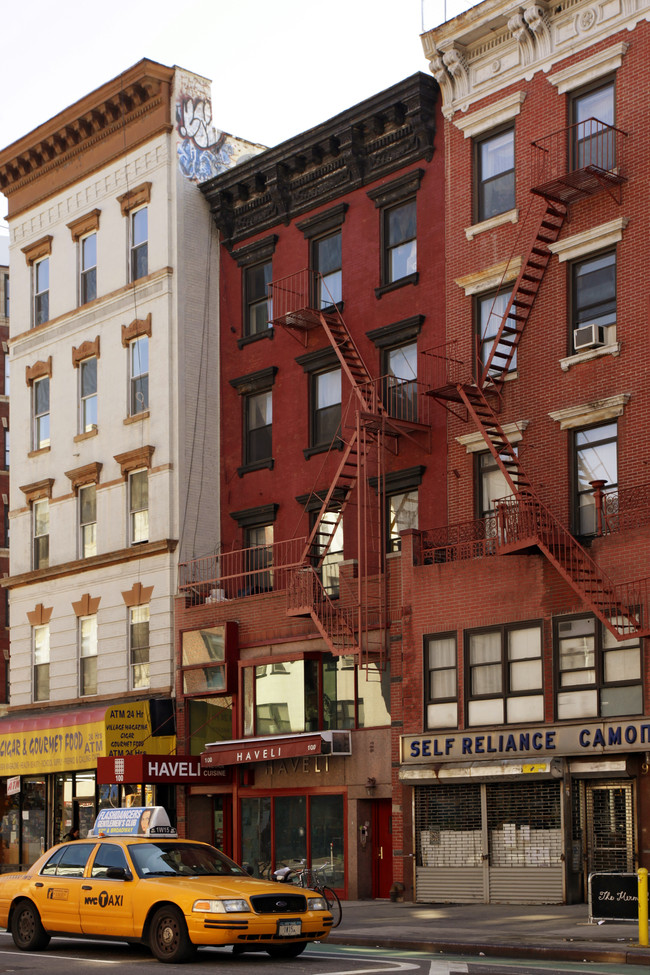 100 2nd Ave in New York, NY - Foto de edificio - Building Photo