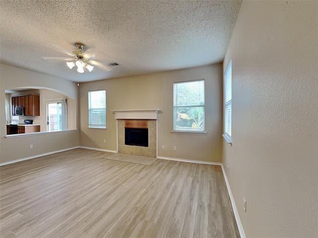 8213 Cedarcrest Ln in Fort Worth, TX - Building Photo - Building Photo