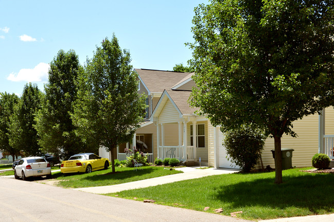 Jefferson Homes in Dayton, OH - Building Photo - Building Photo