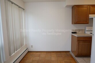 4517 Evanston Ave N in Seattle, WA - Building Photo - Building Photo