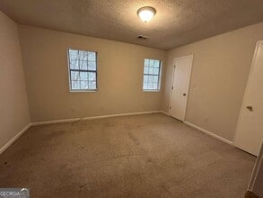 3550 Main Station Dr SW in Marietta, GA - Foto de edificio - Building Photo