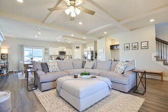 1046 Creek Wy in Clarksville, TN - Building Photo - Building Photo