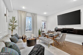 2333 Jasper St in Philadelphia, PA - Building Photo - Building Photo