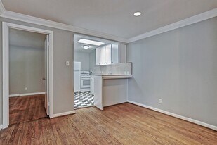 2148 Harold St in Houston, TX - Building Photo