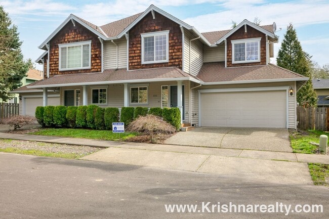 850 NE 70th Ave in Hillsboro, OR - Building Photo - Building Photo