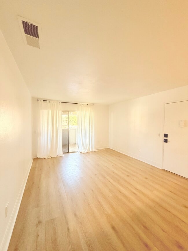 26200 Redlands Blvd, Unit Unit 134 in Redlands, CA - Building Photo - Building Photo