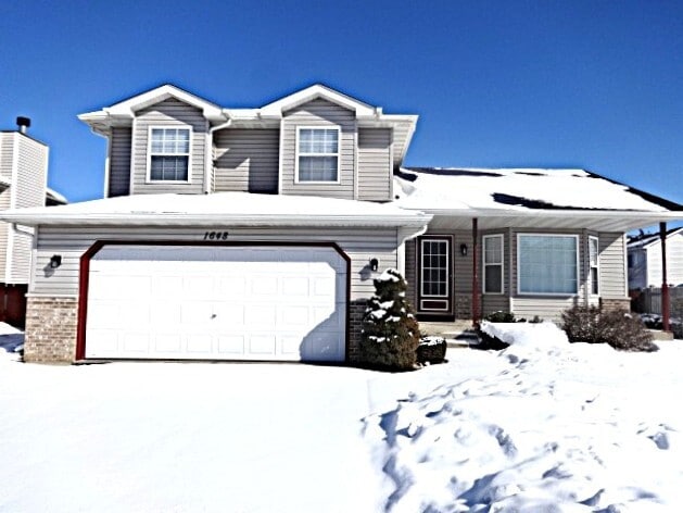 1648 Quinn Dr in Plainfield, IL - Building Photo