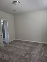 5611 Madden Ln in Houston, TX - Building Photo - Building Photo