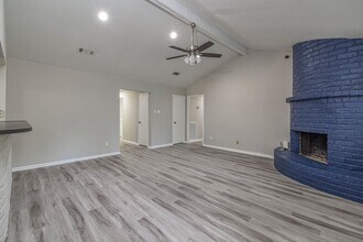 17311 Methil Dr in Spring, TX - Building Photo - Building Photo