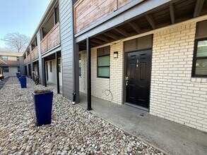 5928 Fletcher Ave in Fort Worth, TX - Building Photo - Building Photo