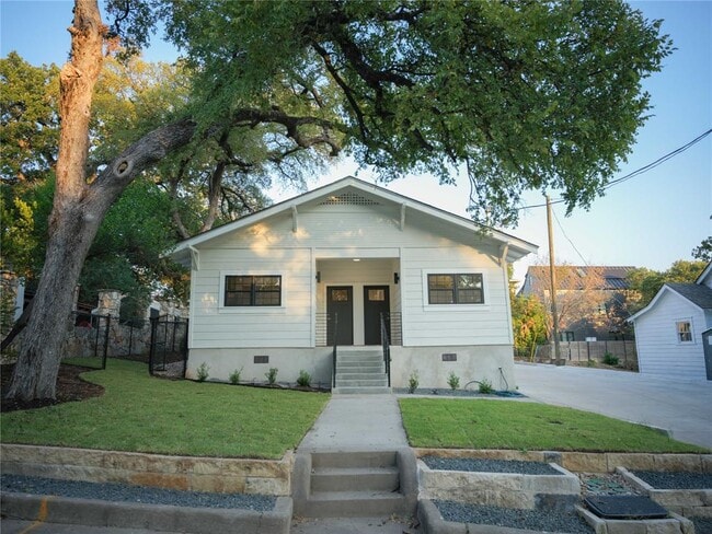 property at 803 Oakland Ave