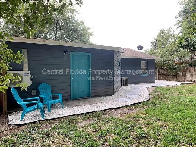 property at 899 Rich Dr