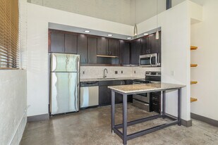 East End Village Lofts and Penthouses in Tulsa, OK - Building Photo